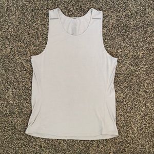 Lululemon tank size medium